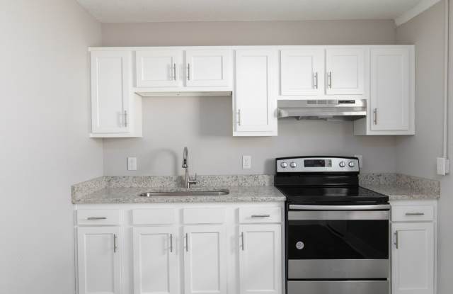 5017 Georgia Rd-  Unit 3 photos photos