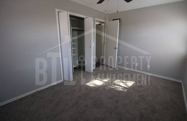 Spacious 3BR Home in Branson! Gallery 3