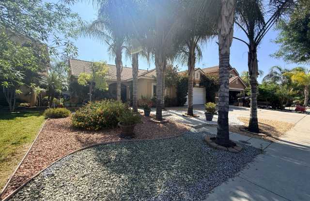 Spacious 5 bedroom home is now available for rent photos photos