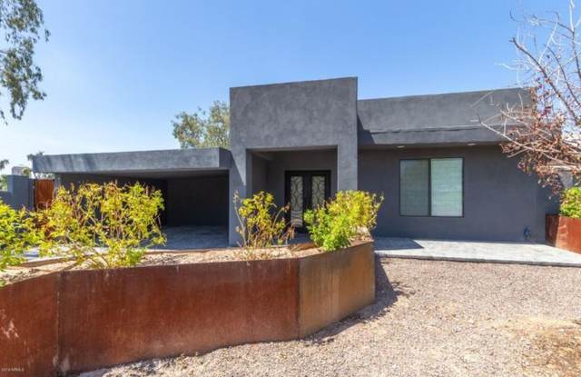 Beautiful 3 bed / 2 bath home with guest casita in the desirable Whitton District Gallery 3