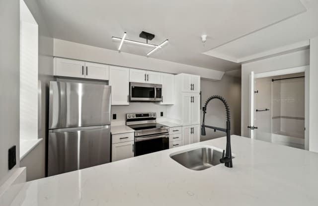 1630 R Street Apartments Gallery 3