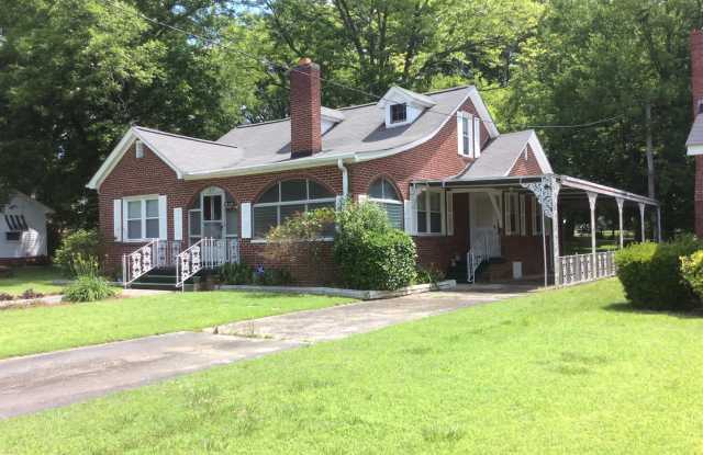 Cozy 3 Bedroom 1 Bathroom Home! - 219 Miller Street, Rock Hill, SC 29730