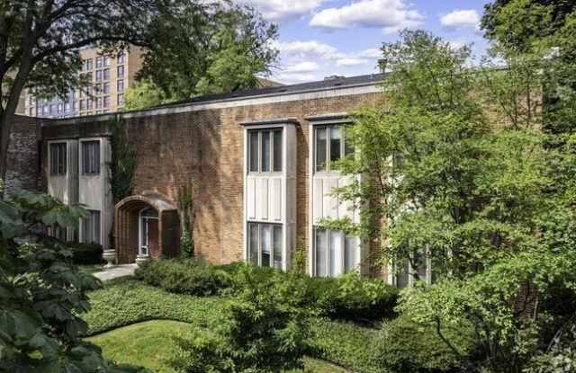 1930 Sherman Avenue Gallery 1