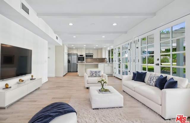 22777 Brenford St Gallery 1