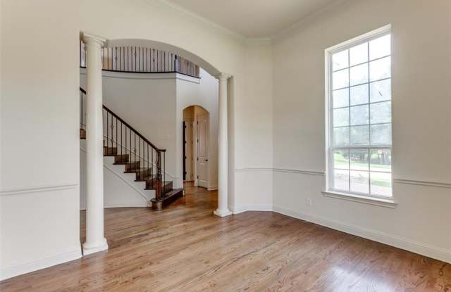 3934 Clear Creek Court Gallery 3
