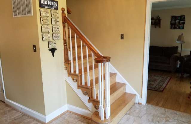 9323 ROBNEL PLACE Gallery 2