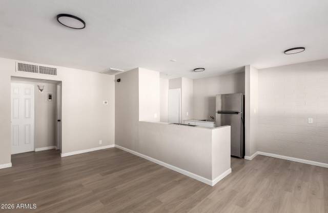 405 S PRIEST Drive photos photos