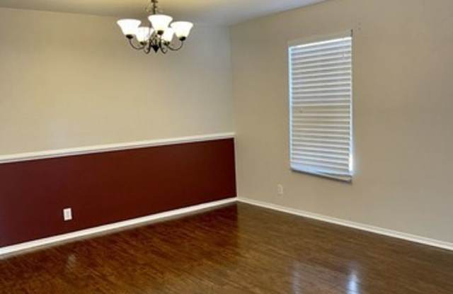 5919 Twin Oaks Gallery 4