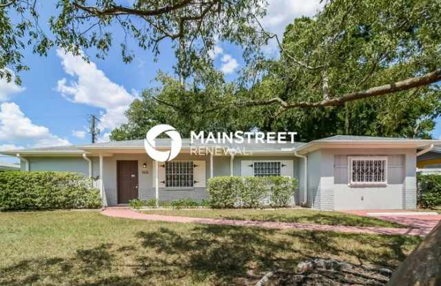 804 Greenbriar Drive - 804 Greenbriar Drive, Bloomingdale, FL 33511