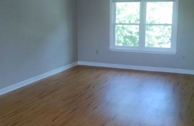 317 woodward st 2 Gallery 2