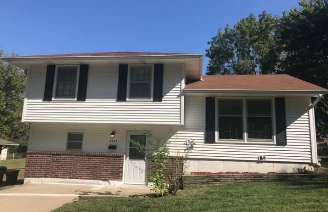 3903 North Union Street - 3903 North Union Street, Sugar Creek, MO 64050