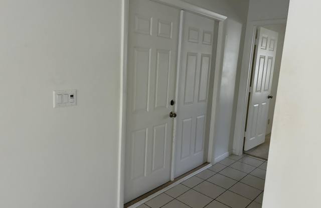 1628 Palmland Drive Gallery 3