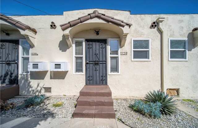 1127 E 67th Street photos photos