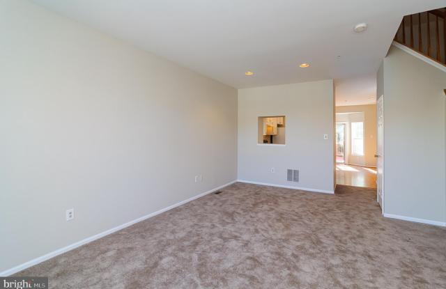 8459 GOLD SUNSET Way Gallery 3