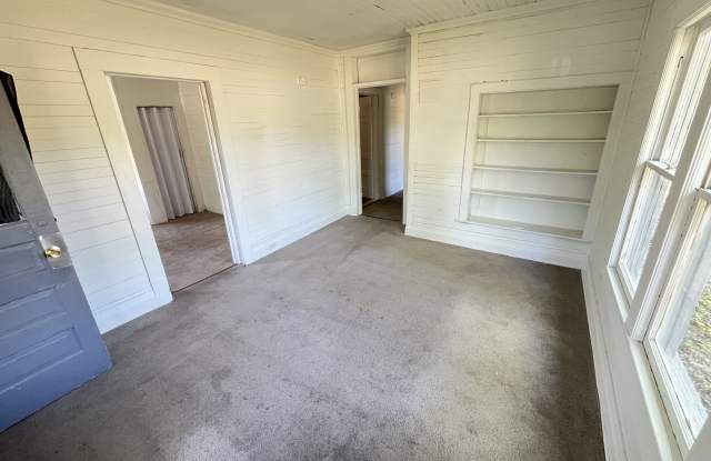 302 E. COLUMBIA AVE. UNIT A photos photos
