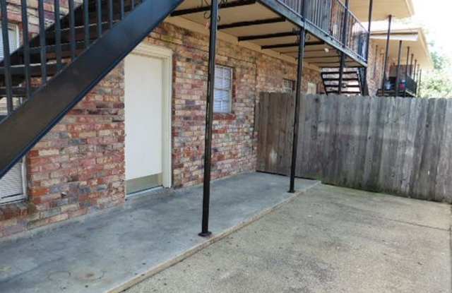 4112 Hessmer Ave photos photos