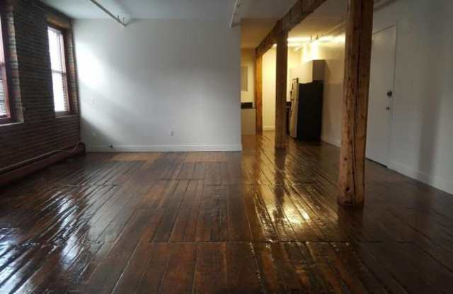 604 Columbus Ave Gallery 2