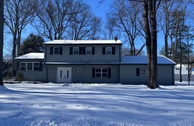 12 Warwick Rd - 12 Warwick Road, Parsippany-Troy Hills, NJ 07054