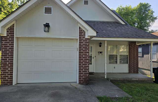 2610 S Izard Street photos photos