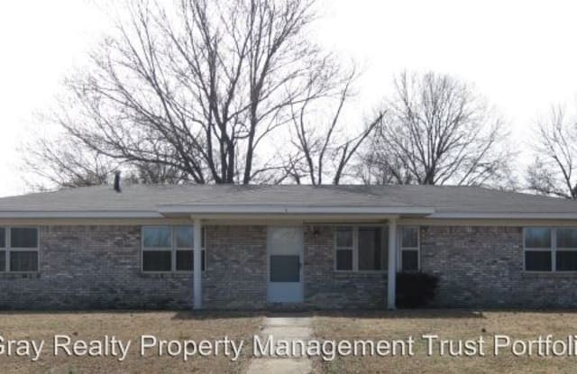 10 Oakwood Manor - 10 Oakwood Manor Dr, Sherwood, AR 72120