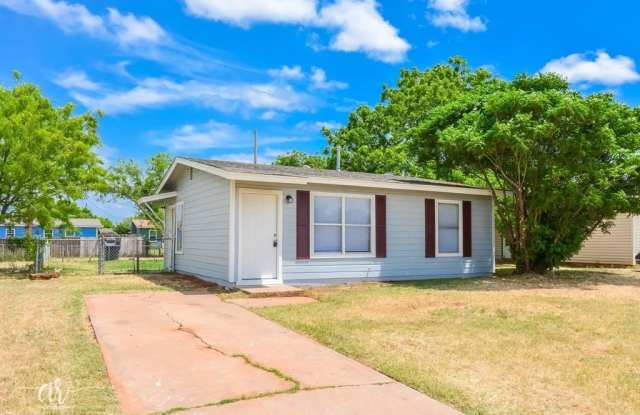 5350 Pueblo Drive - 5350 Pueblo Drive, Abilene, TX 79605
