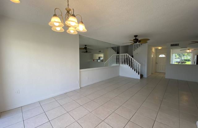 895 Crystal Lake DR # 103 Gallery 3