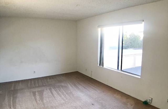 3490 Highwood Court Gallery 4