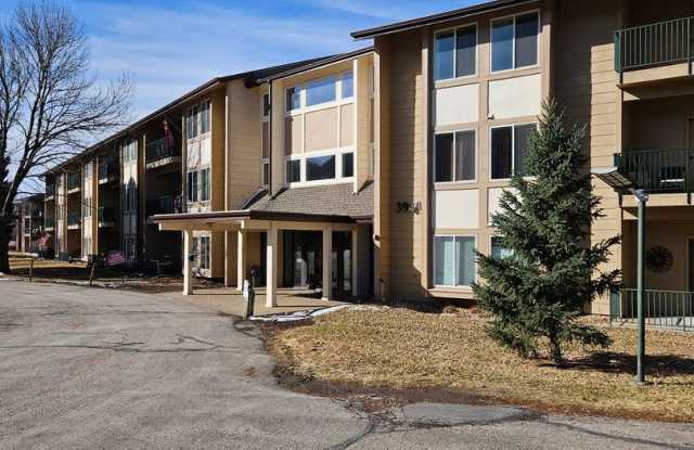 2 BED | 2 BATH | CONDO | WEST | FAIRWAY HILLS | UTILITIES INCLUDED - 3947 Fairway Hills Drive, Rapid City, SD 57702