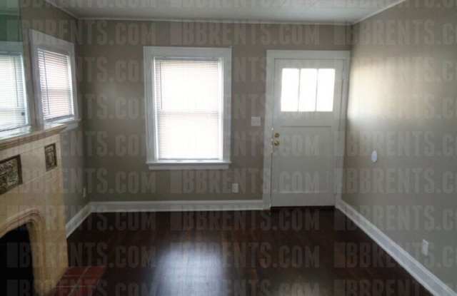 4135 Talbert Street, Gallery 3