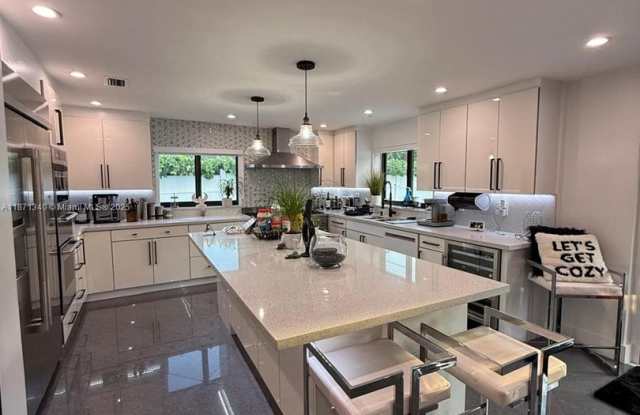 7524 Mutiny Avenue, North Bay Village, FL 33141 photos photos