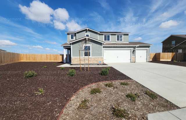 Spacious 5 bedroom/ 3.5 bathroom home REDUCED PRICE!! photos photos