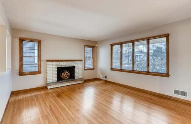 6048 Dupont Avenue South Gallery 2