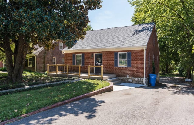 488 Bob O Link Dr - 488 Bob-O-Link Drive, Lexington, KY 40503