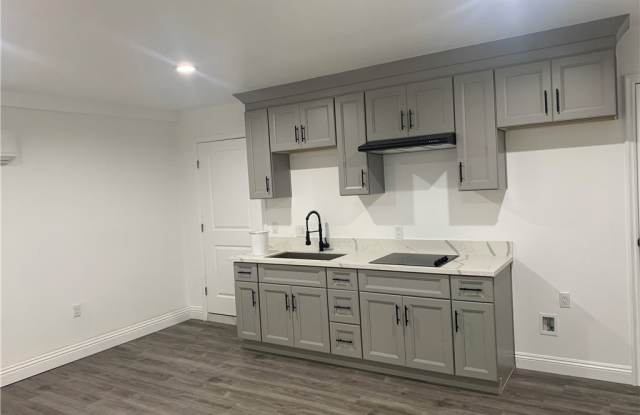 4756 Foxborough Court photos photos 4756 Foxborough Court photos photos