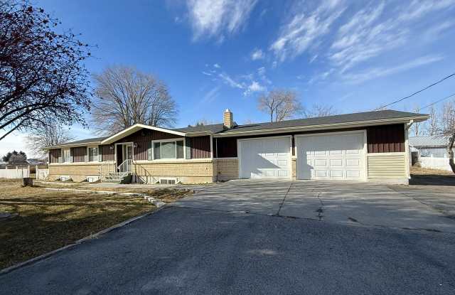 1378 N 800 E photos photos