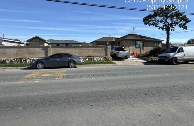 101 Midway Avenue photos photos