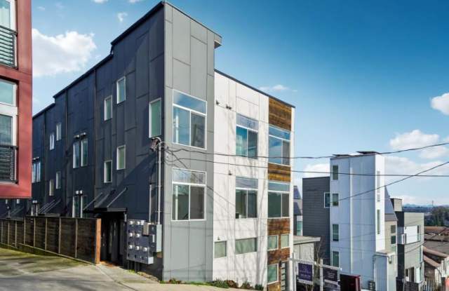 3026 SW Charlestown St #A1 - 3026 Southwest Charlestown Street, Seattle, WA 98126