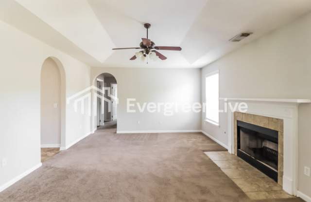 18410 Marsh Parkway Gallery 3