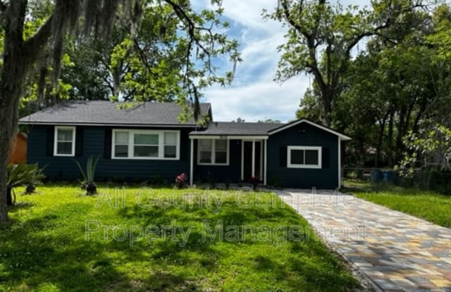 7616 Lueders Avenue photos photos