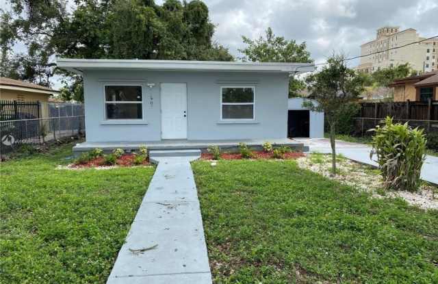 2907 NW 51st Ter Gallery 2
