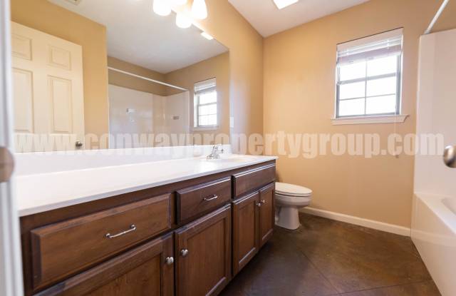 2820 Longbow Gallery 3