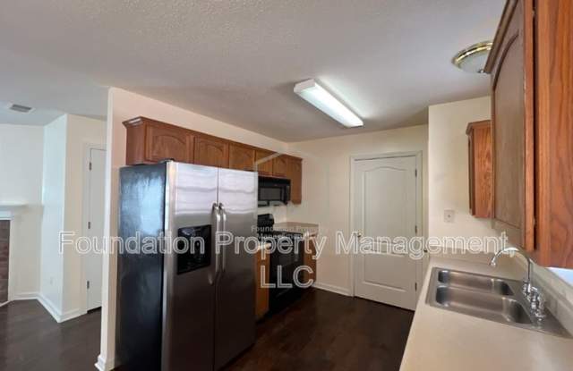 9115 Cinderhill Cove West Gallery 4
