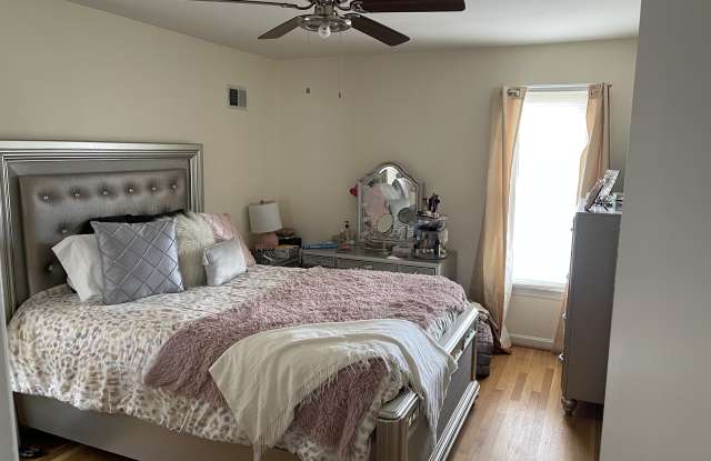 317 Stonegate Drive - 317 Stonegate Drive, Cloverly, MD 20905
