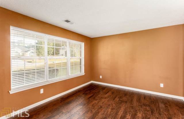 1075 Winding Brook Way Gallery 4