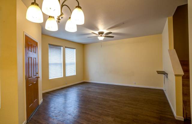 6065 Ensemble Heights - 6065 Gallery 4