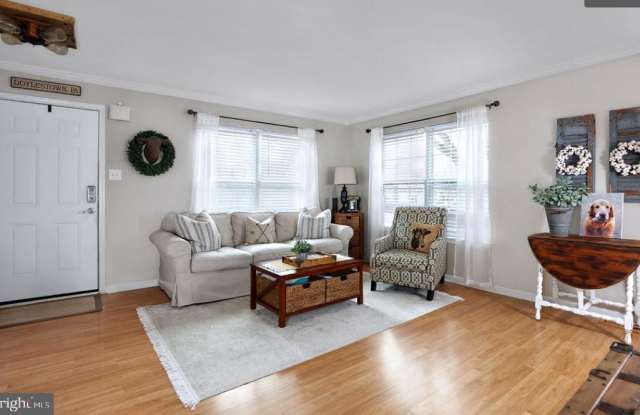 3924 CAPTAIN MOLLY CIR Gallery 3