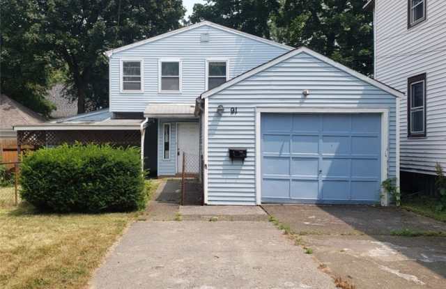 91 Springville Avenue Gallery 1