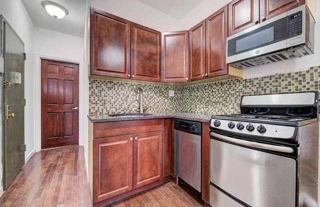 252 Broome Street - 252 Broome Street, New York City, NY 10002