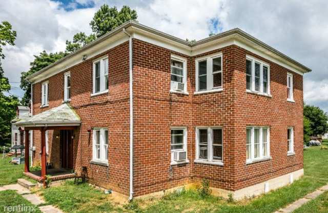 613 Alpha St - 613 Alpha Street, Waynesboro, VA 22980