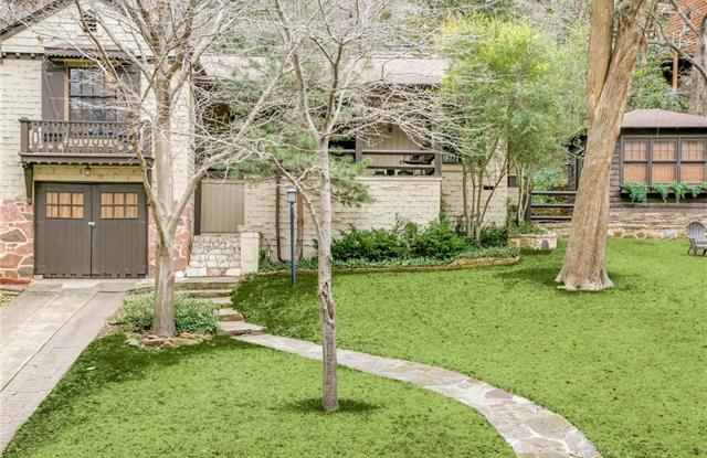 2226 Kessler Parkway - 2226 Kessler Parkway, Dallas, TX 75208